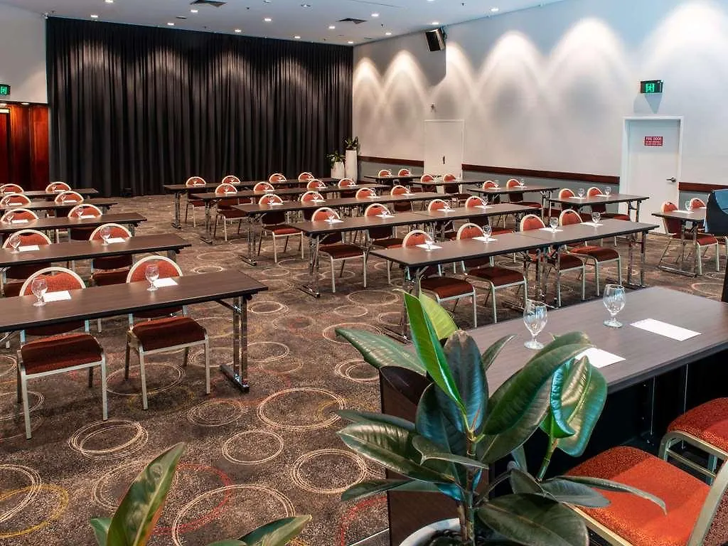 Novotel Perth Langley Hotel