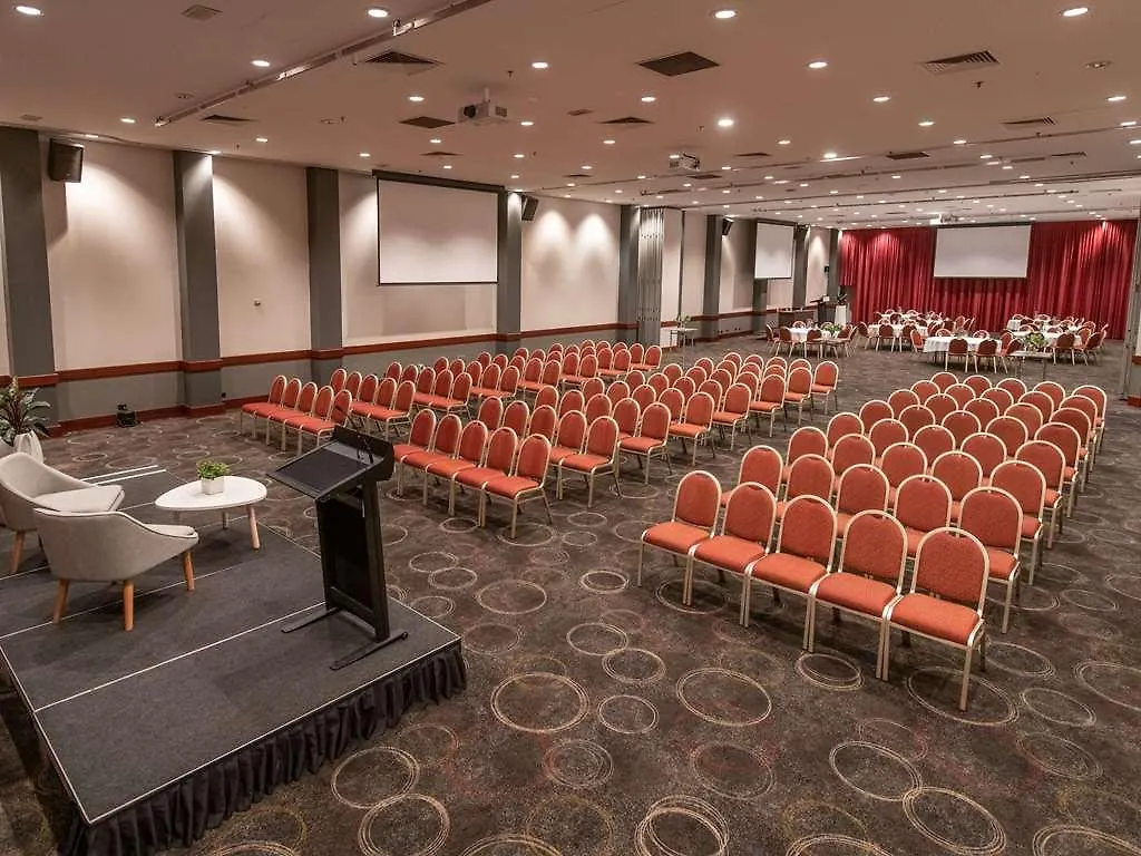 Novotel Perth Langley Hotel