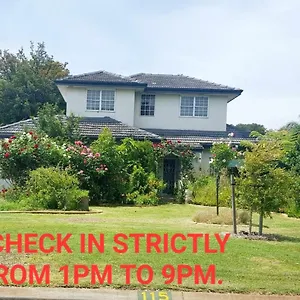Homestay Airport Homestay